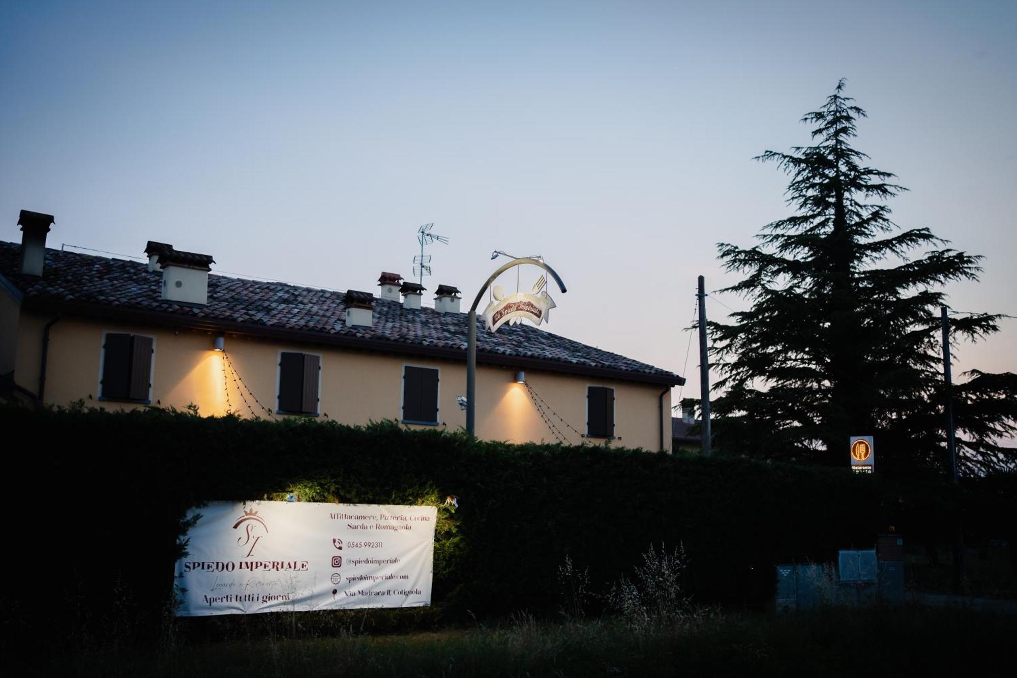 Spiedo Imperiale - Locanda E Ristorante Cotignola Exterior foto